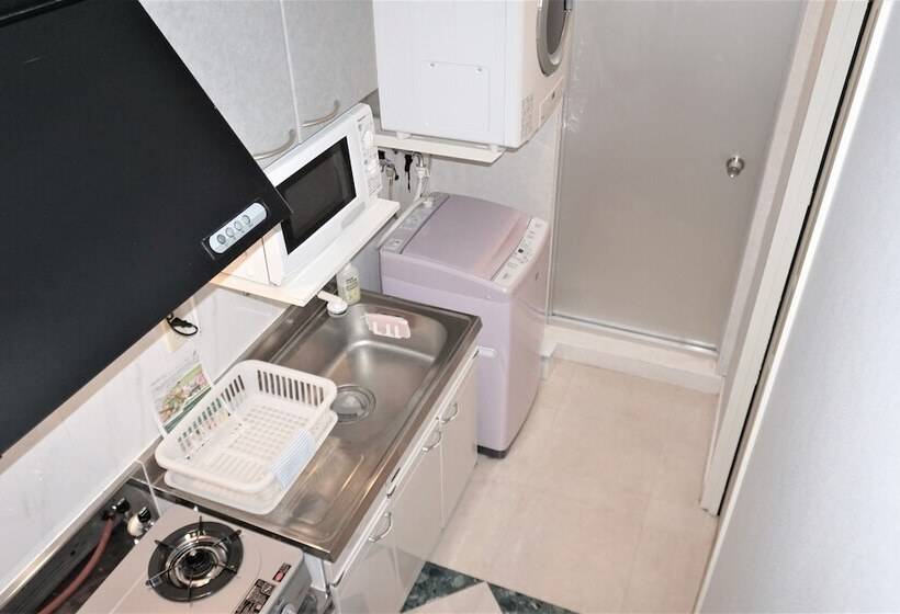 Quarto Basic, Okinawa Ocean Front