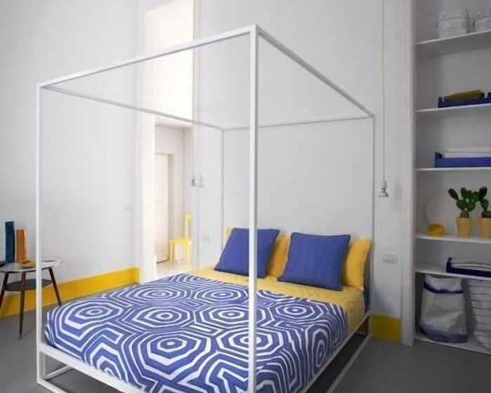 سوییت جونیور, Capri Suite