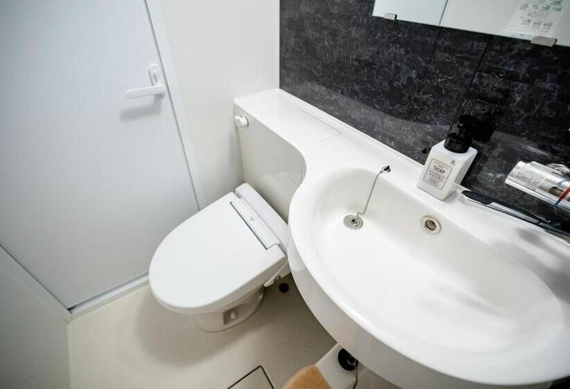 اتاق استاندارد سه نفره, Ikidane Residential Hotel Komagome