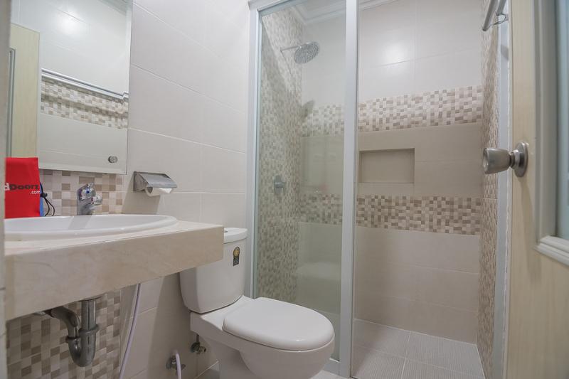 Номер Стандарт, Reddoorz Near Mt Haryono Semarang