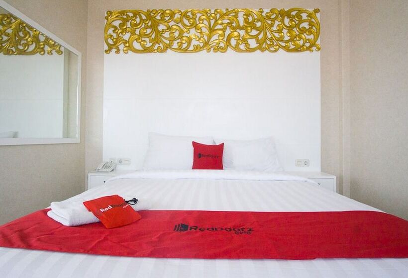 Номер Стандарт, Reddoorz Plus Near Discovery Shopping Mall Bali
