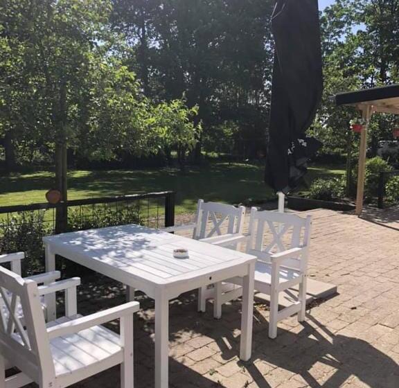 Студио Стандарт Кровать Кинг, Døstrup Landevejskro & Motel