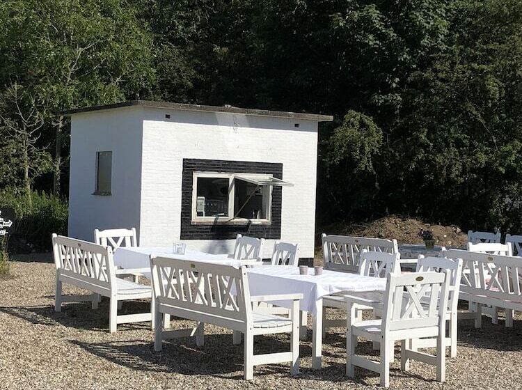 Четырехместный Номер Стандарт, Døstrup Landevejskro & Motel