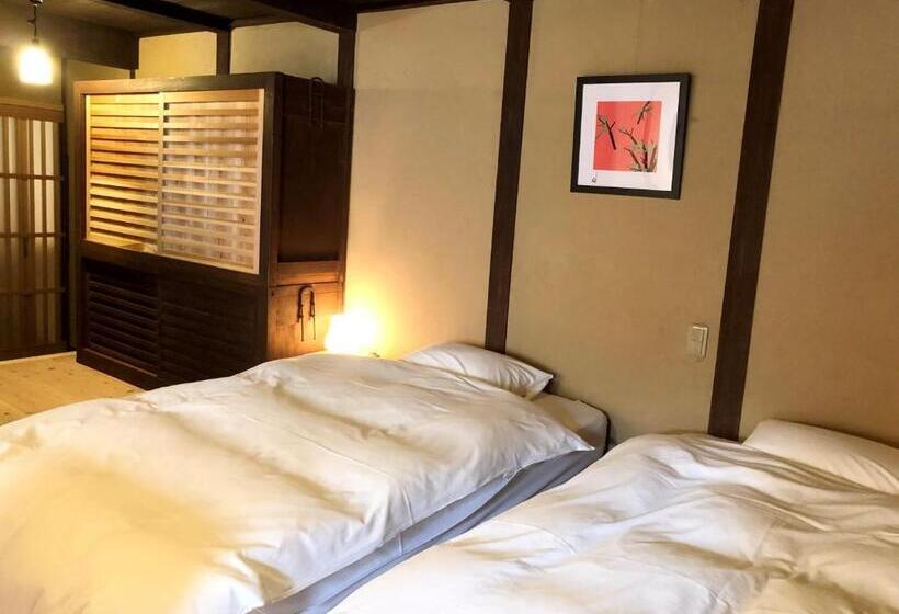 Номер Стандарт, Kariya Ryokan Q