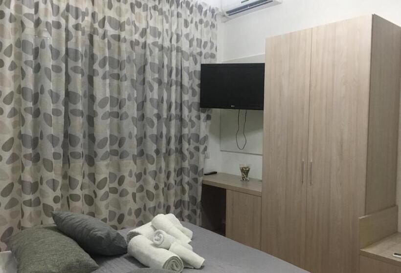 اتاق لوکس, Beauty House