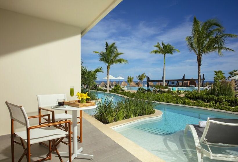 سوییت جونیور کلاب, Dreams Natura Resort & Spa  All Inclusive