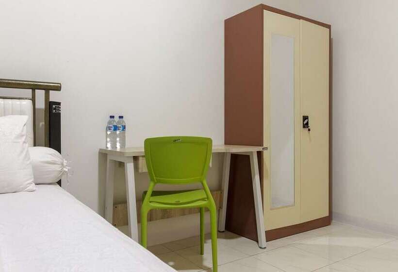 Номер Стандарт, Reddoorz Near Ap Pettarani 3