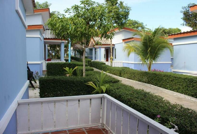 高级大房间, Scarlet Sails Resort