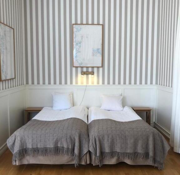 주니어 스위트, First Hotel Statt