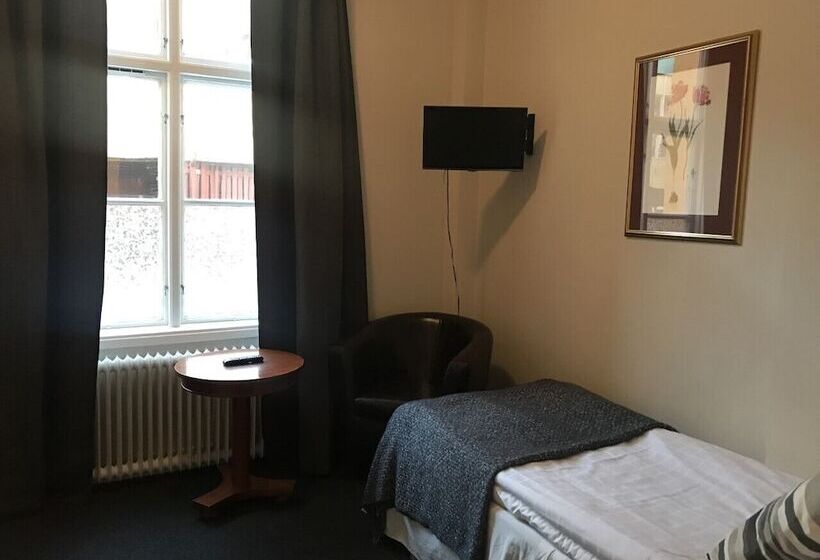 Egyágyas Economy Szoba, First Hotel Statt