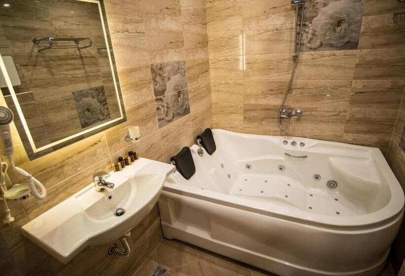 Апартаменты 1 Спальня Вид на Бассейн, Spa Kompleks Raiski Kat