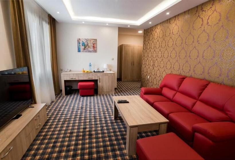 شقة غرفة واحدة مطلة على حمام السباحة, Spa Kompleks Raiski Kat
