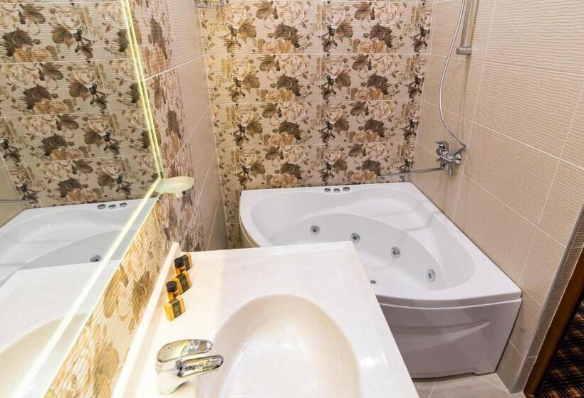 Апартаменты 1 Спальня с Террасой, Spa Kompleks Raiski Kat