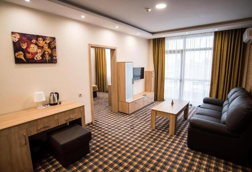 Апартаменты 1 Спальня с Террасой, Spa Kompleks Raiski Kat