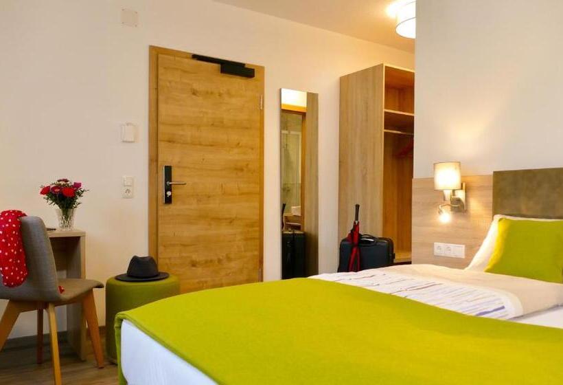 Номер Стандарт, Landgasthof Lell