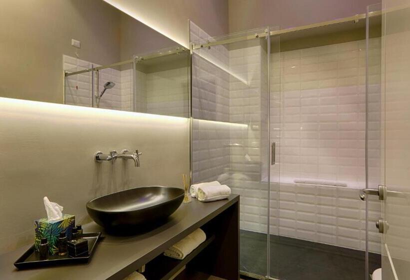 Quarto Deluxe, Casa Pacifico Pompei