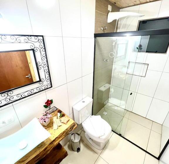 Suíte Deluxe, Pousada Recanto Ninho Verde Chalés
