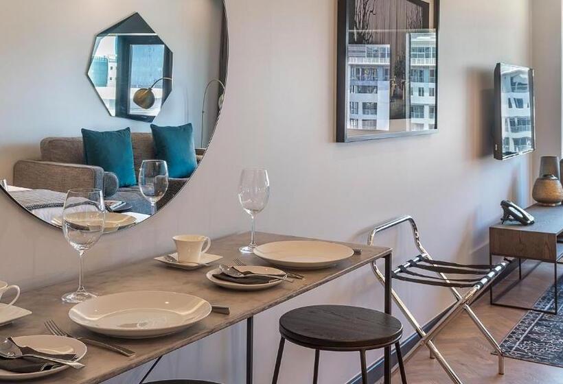 استودیوی لوکس, The Onyx Apartment Hotel By Newmark