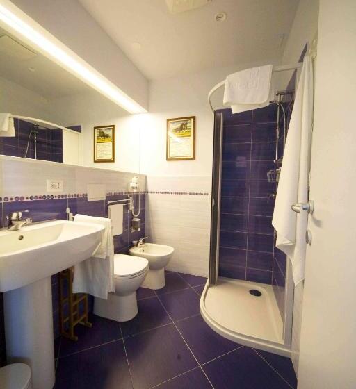 اتاق استاندارد سه نفره, Affittacamere   B&b Villa Pini
