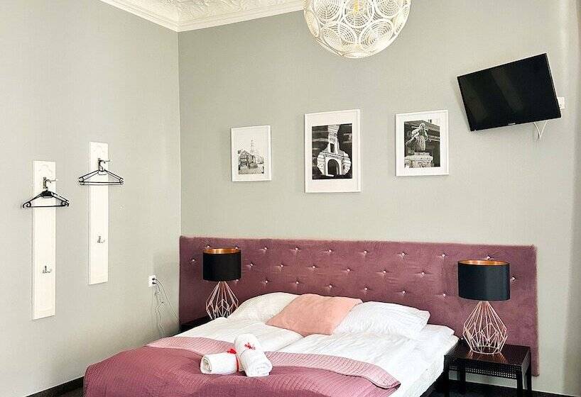 Apartamento Superior 1 Dormitório, Expolis Residence   City Center Mtp Targi   24h #betterthanyourex