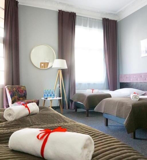 Apartamento Superior 1 Dormitório, Expolis Residence   City Center Mtp Targi   24h #betterthanyourex