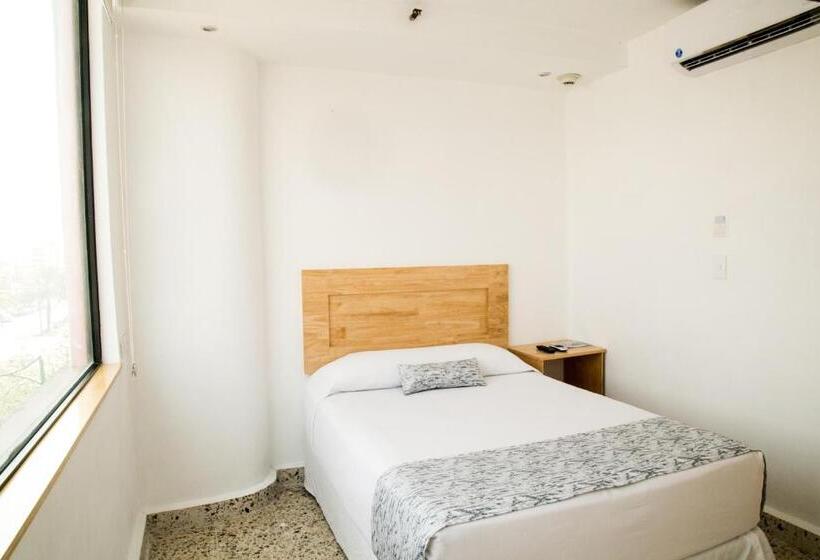 Quarto Estandar, Booking 500