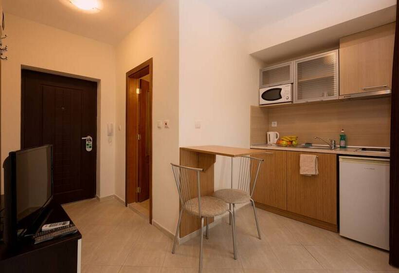 Студио Economy, Sea Palace Sozopol