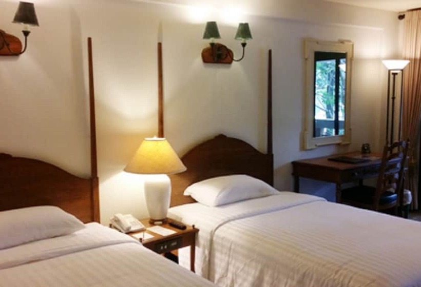 اتاق سوپریور, Lake View Resort & Golf Club