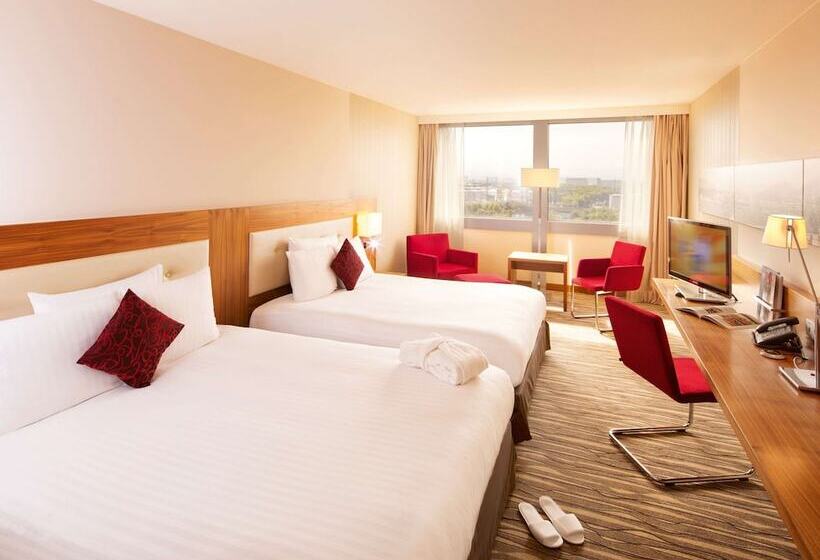اتاق خانوادگی, Mövenpick Hotel Geneva