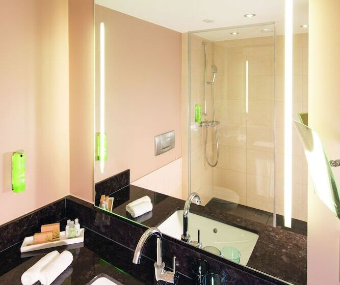 اتاق پرمیوم, Mövenpick Hotel Geneva