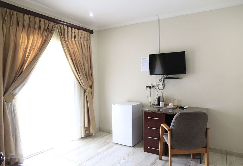 اتاق استاندارد یک نفره, Haithoms Guesthouse