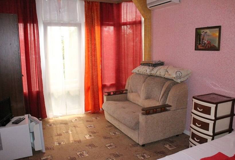 Четырехместный Номер Deluxe, Delif Guest House