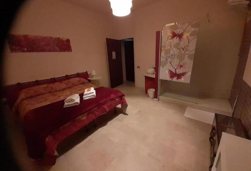 스탠다드 룸 공동 욕실, Gira Guest House