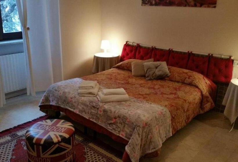 스탠다드 룸 공동 욕실, Gira Guest House