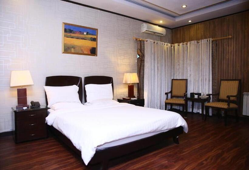 اتاق استاندارد, Safari Club 2 Bahria Town