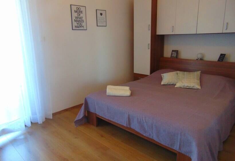스탠다드 발코니 룸 바다 전망, Guest House Hvar Jelsa