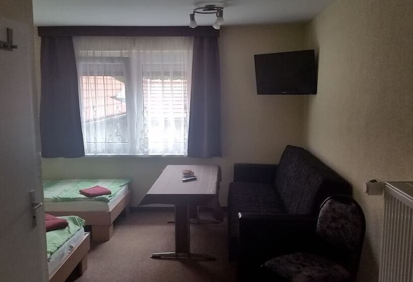 Quarto Estandar, Pension Am Schrotturm Tangermünde