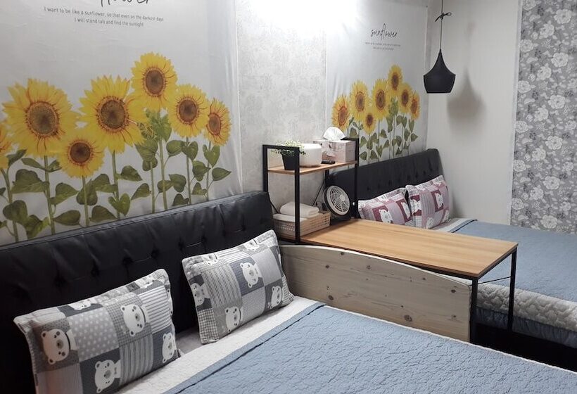 اتاق خانوادگی, Capsule Hotel Goodstayinn