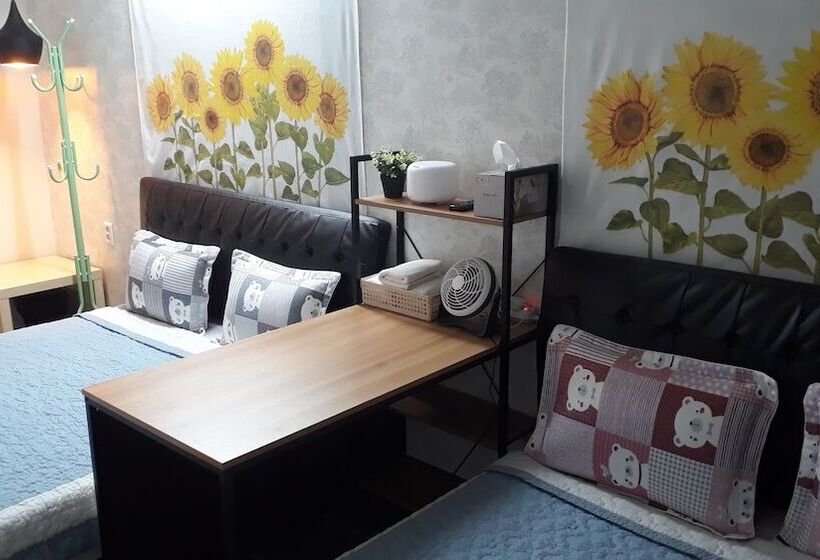 اتاق خانوادگی, Capsule Hotel Goodstayinn