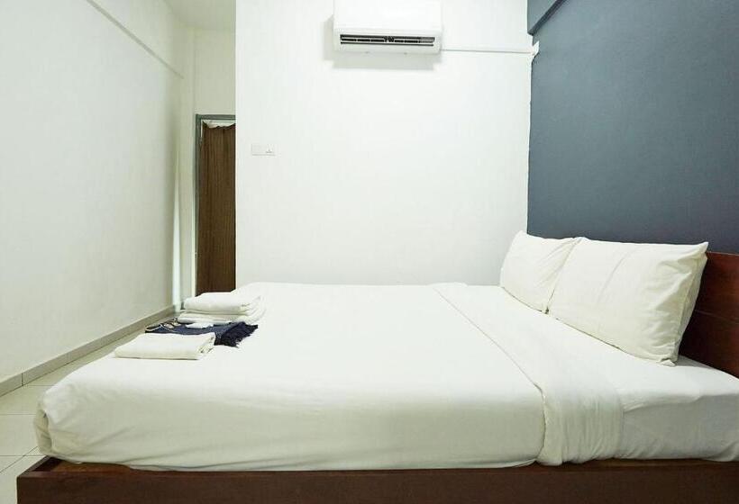 اتاق لوکس با تخت بزرگ, Mawar Villa