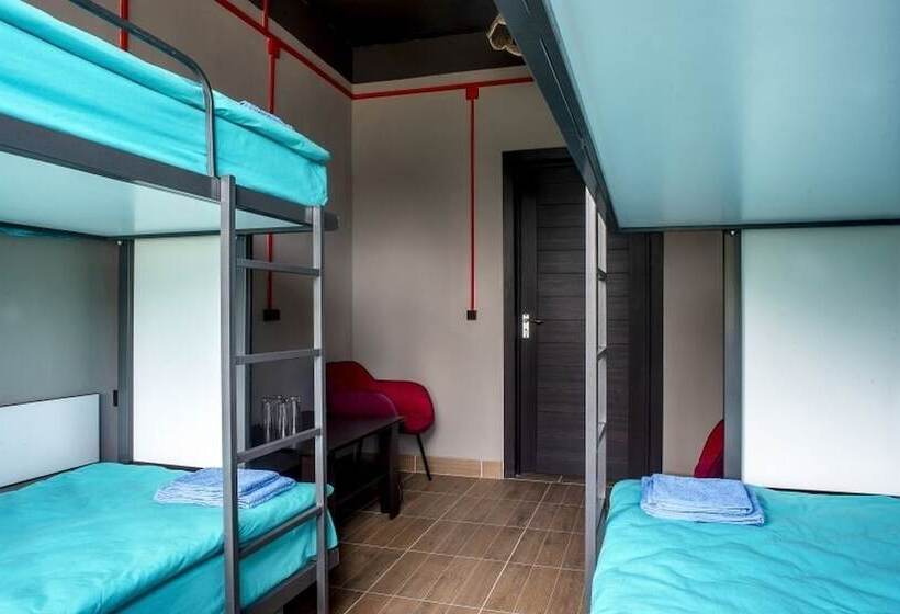 共用房间的床, Filosof   Hostel