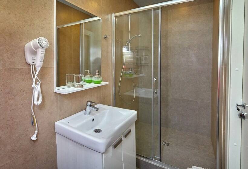 Quarto Estandar, Port Inn Apartment
