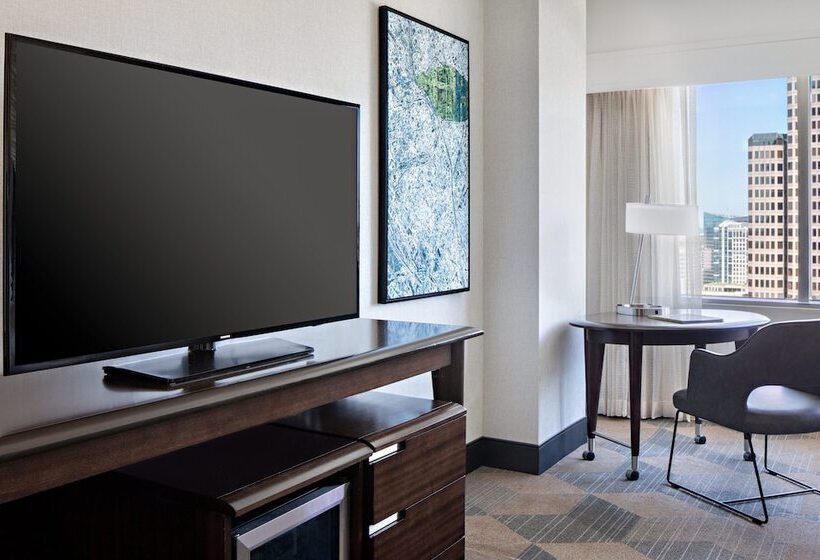 חדר סטנדרט מיטה זוגית, Sheraton Dallas