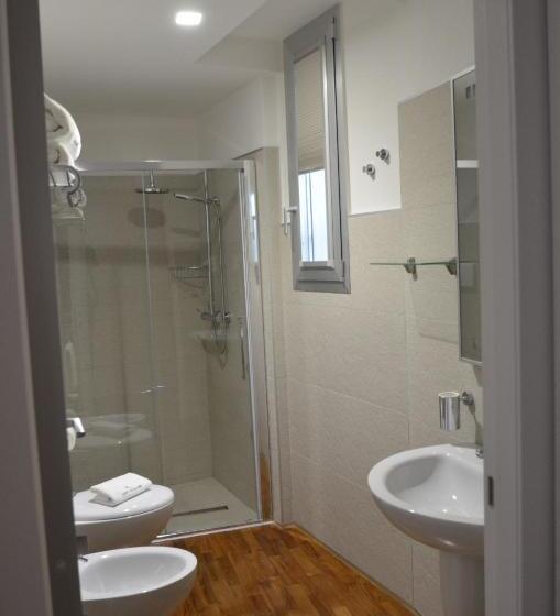 اتاق لوکس, B&b White Con Parcheggio Privato
