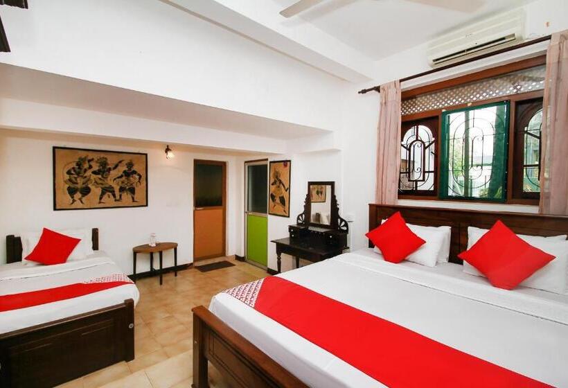 اتاق استاندارد سه نفره, Lioni Holidays Villa