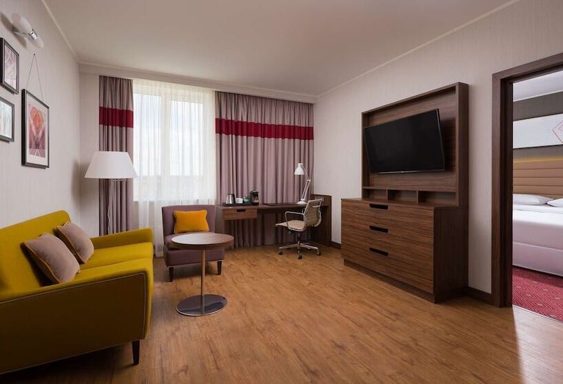 مجموعه ویستا شهر, Radisson Hotel & Congress Center Saransk
