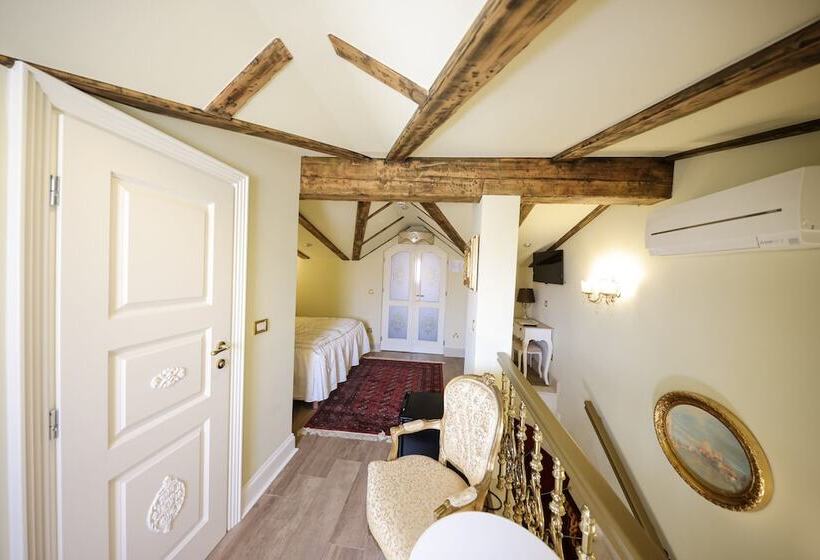 Номер Deluxe с Балконом, Palazzo Venezia Adults Only