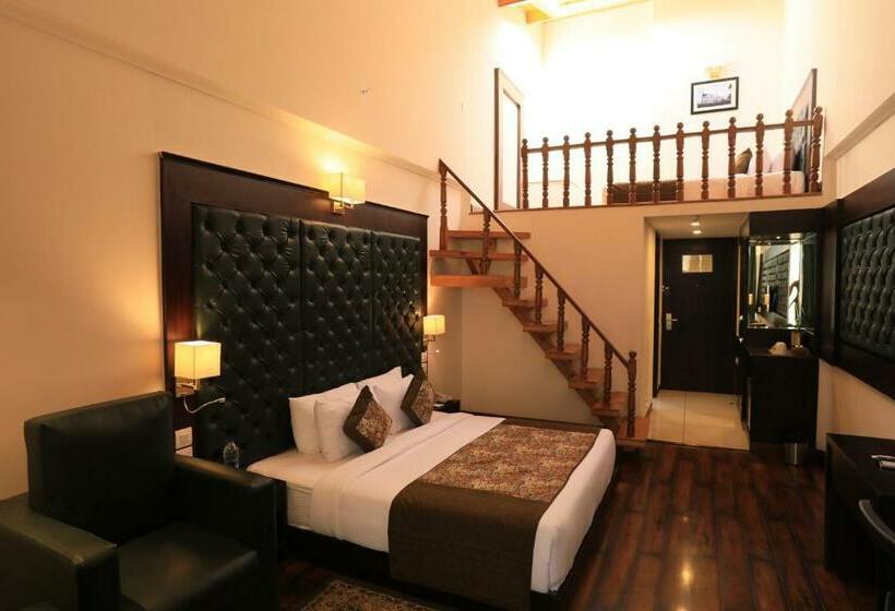 디럭스 4인 룸, Deventure Shimla Hills