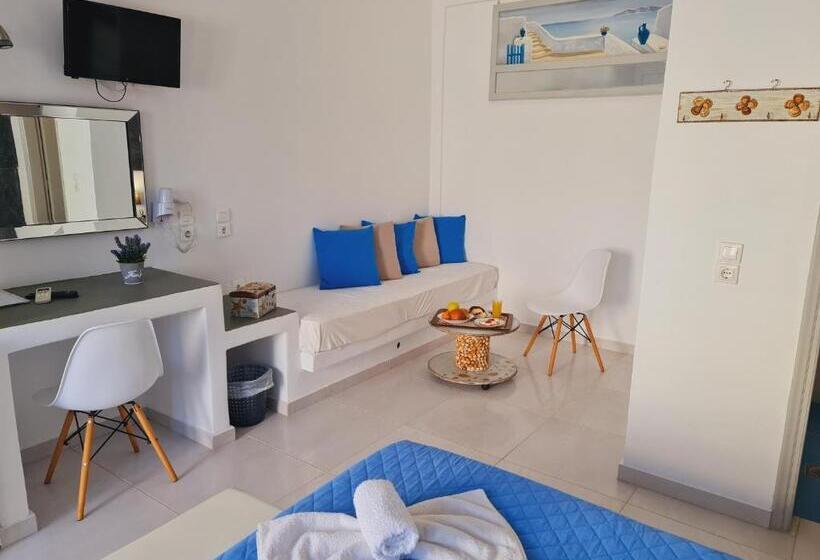 اتاق سوپریور سه تخته, Villa Anto