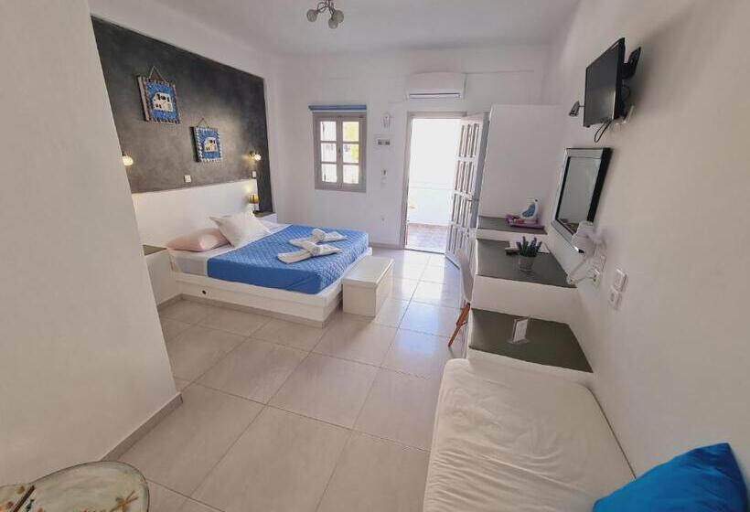 اتاق استاندارد سه نفره, Villa Anto